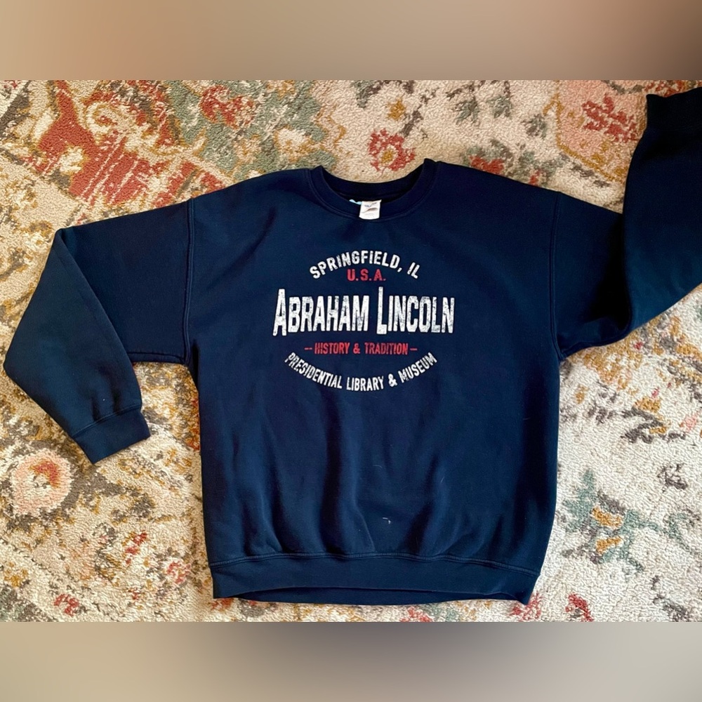 Vintage Abraham Lincoln Library & Museum Sweatshirt, Springfield Illinois EUC